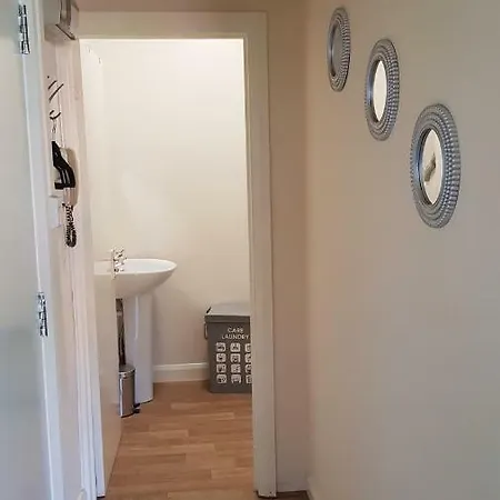Tuii Appart, Dewsbury Road Flat A *